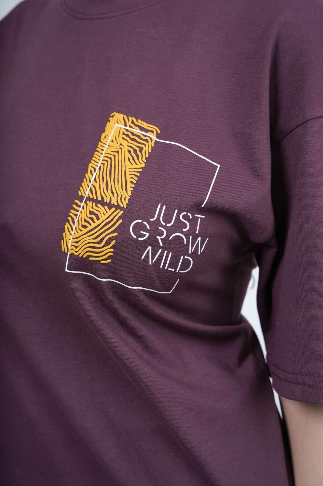 Berlin Trend "Just Grow Wild" Graphic T-Shirt – Plum Dual-Print Tee
